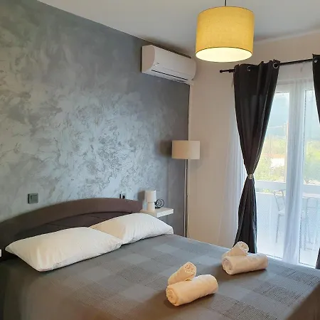 Mira Apartment