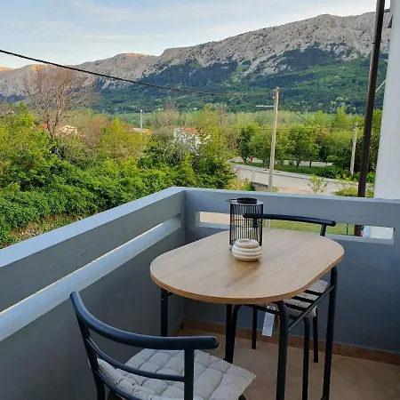 Appartamento Mira Baška