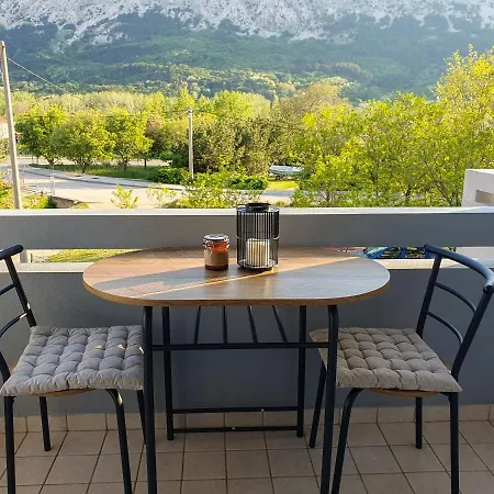 Mira * Baška
