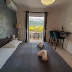 Mira Apartment