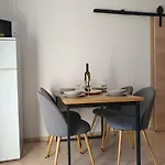 Mira Apartment